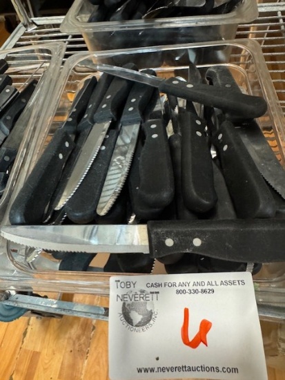 Larger Handle Steak Knives