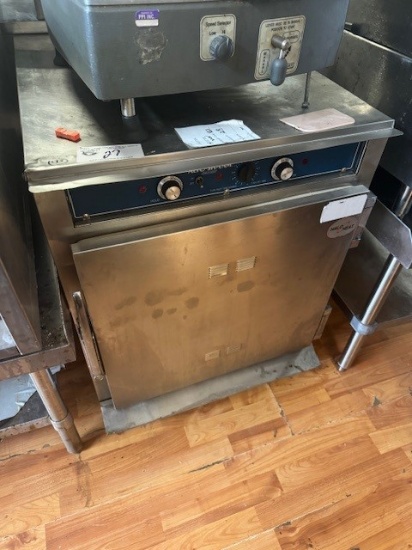 Alto Shaam 1/2 Size Holding Cabinet