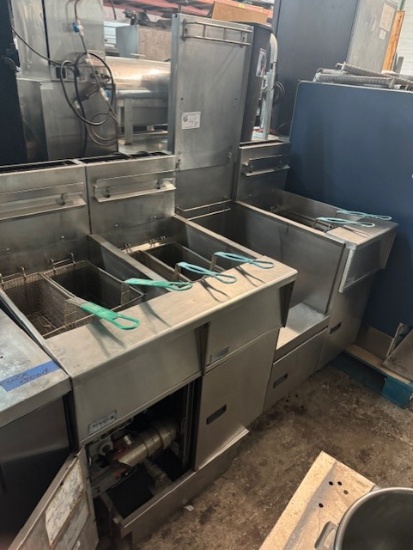 Pitco Triple Fryer with Filtration System