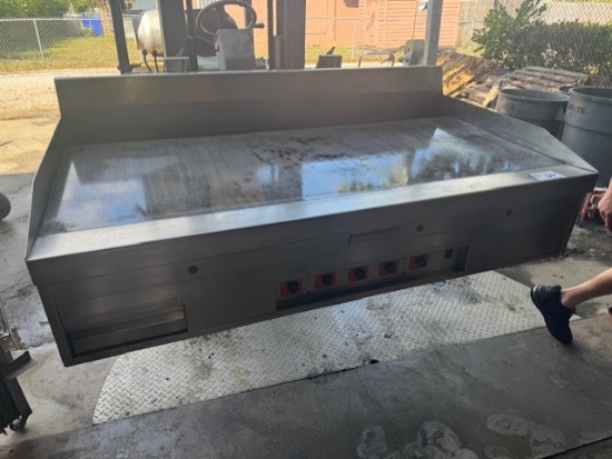 MagiKitchen 60" Thermostat Controlled Griddle