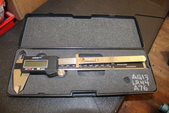 Small Digital Calliper Set