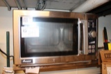 Amana Commerical Microwave