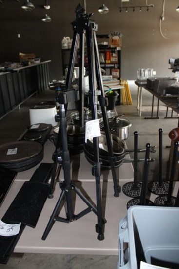 Tri Pods
