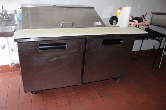 Hoshizaki 60" Sandwich Prep Table