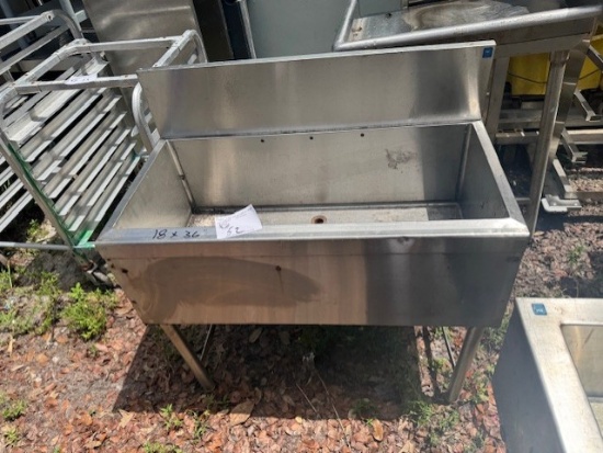 Stainless 18"X36" Ice Bin