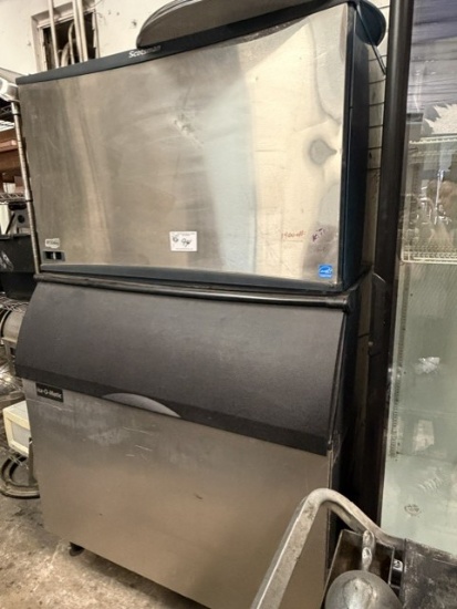 Scotsman 1400lb Remote Ice Machine