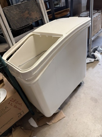 Large Ingrediant Bin