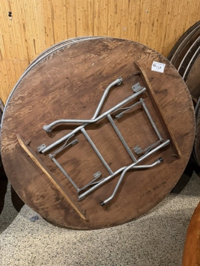 Round 60" Wood Folding Banquet Tables