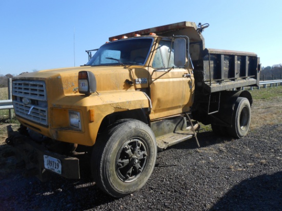 1991 FORD F800 SINGLE AXLE DUMP TRUCK 5 SPEED TRANS., DSL ENGINE VIN#A23278