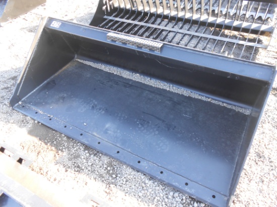 NEW TOMAHAWK 66" SMOOTH BUCKET FITS SKID STEER