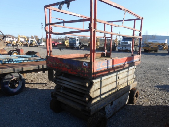 SKYJACK SJII 4626 SCISSOR LIFT NEEDS REPAIR
