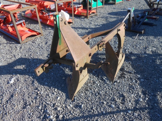 FORD 3 PT HITCH 2 BOTTOM PLOW