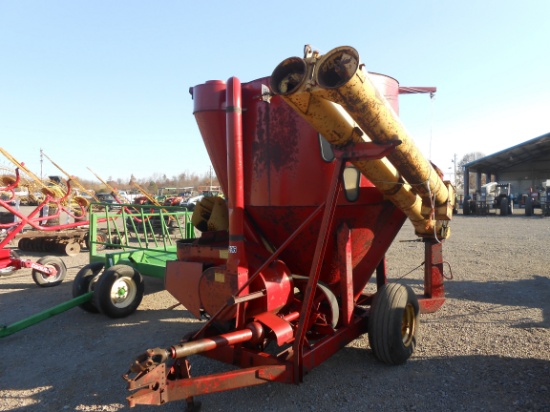 NEW HOLLAND 354 GRINDER/MIXER