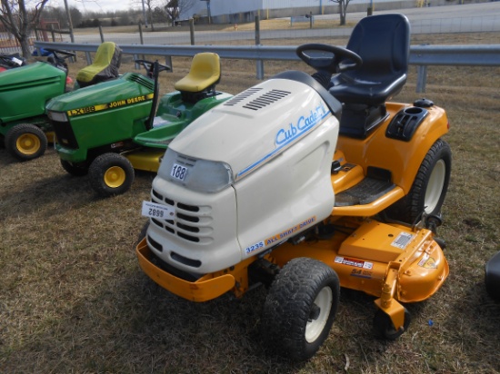 CUB CADET 3235 LAWN AND GARDEN TRACTOR 54" CUT, 23 HP KOHLER COMMAND ENGINE