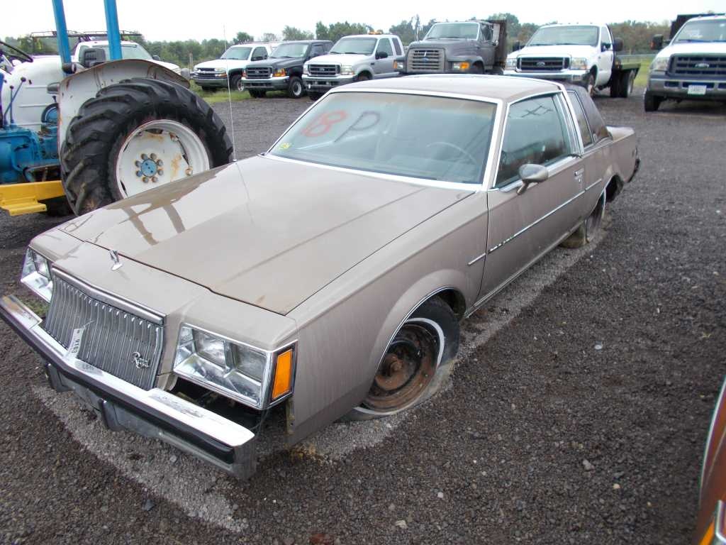 1983 BUICK REGAL LIMITED 2 DOOR, *TITLE*, VIN #848068, KEYS, TAG #9163 |  Collector Cars Classic & Vintage Cars Classic & Vintage Cars - 1980's |  Online Auctions | Proxibid