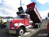 1999 FREIGHTLINER TANDEM DUMP TRUCK C-13 CAT ENGINE, EATON FULLER 8 SPEED L