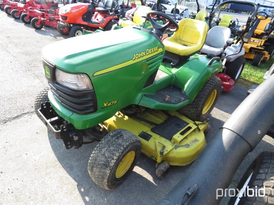 JOHN DEERE X475 RIDING MOWER