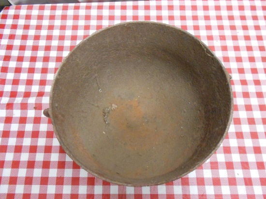 CAST IRON LARD POT