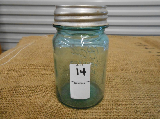 ANTIQUE GREEN PINT MASON JAR W/ ZINC LID