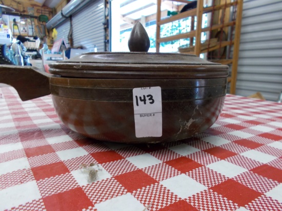 WOODEN SOUP POT W/ LID