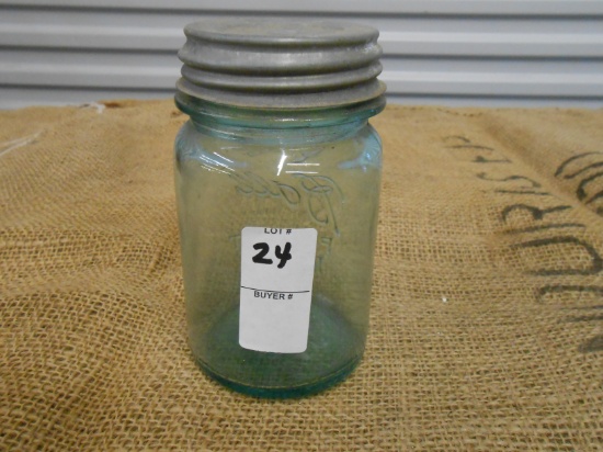 ANTIQUE GREEN PINT MASON JAR W/ ZINC LID