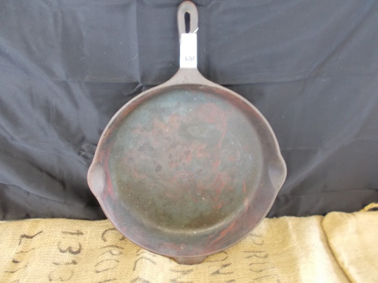 #12 CAST IRON PAN