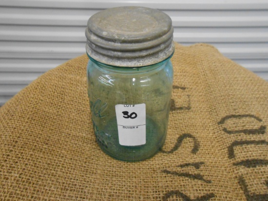 ANTIQUE GREEN PINT MASON JAR W/ ZINC LID