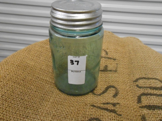 ANTIQUE GREEN PINT MASON JAR W/ ZINC LID