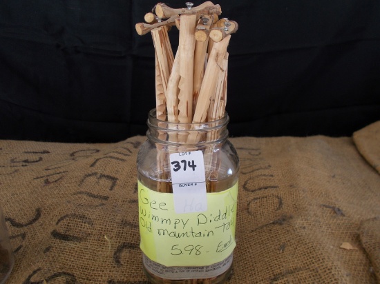 MULTIPLE WIMPY DIDDLE OLD MOUNTAIN TOYS IN MASON JAR