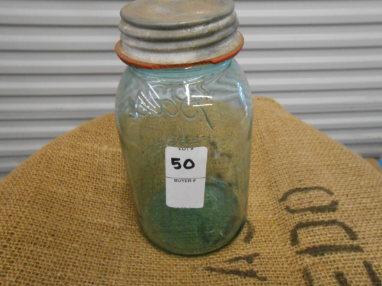 ANTIQUE GREEN QUART MASON JAR W/ ZINC LID