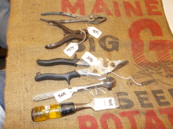 QTY 5) MISC TOOLS