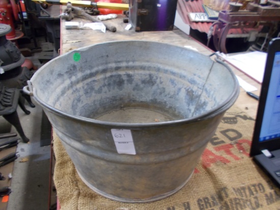 GALVANIZED BUCKET
