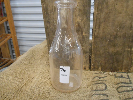 QTY 1) CLOVER BRAND GLASS QUART MILK JAR