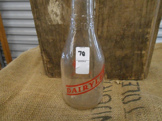 QTY 1) DAIRYLEA GLASS QUART MILK JAR