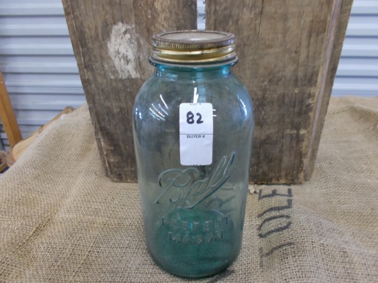 BALL 1/2 GALLON PERFECT MASON JAR W/ LID
