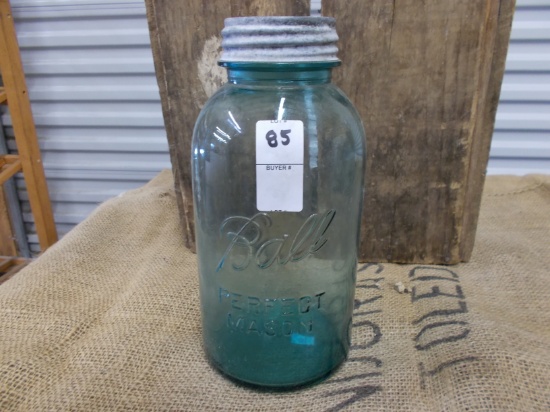 BALL 1/2 GALLON PERFECT MASON JAR W/ LID