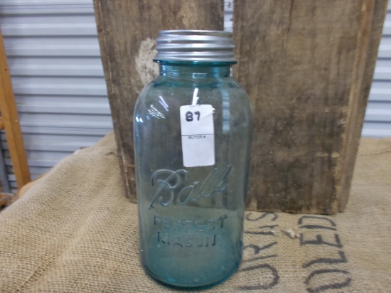 BALL 1/2 GALLON PERFECT MASON JAR W/ LID