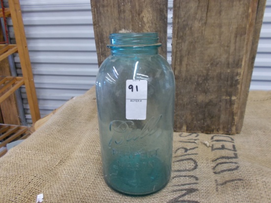BALL 1/2 GALLON PERFECT MASON JAR W/ NO LID