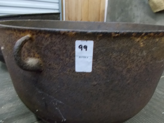 CAST IRON LARD POT #15