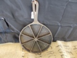 CAST IRON CORN BREAD PAN