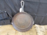 #7 CAST IRON PAN