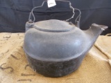 CLEVELAND DIXIE CAST IRON TEA KETTLE POT