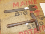 QTY 2) HAMMER & MISC TOOL
