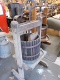 APPLE PRESS