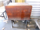 #4 SCHOOL DESK