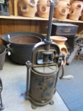 SMALL JUICER