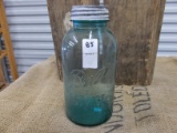 BALL 1/2 GALLON PERFECT MASON JAR W/ LID