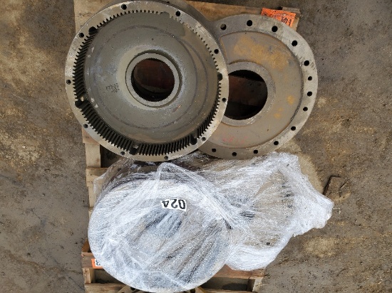 CAT D10N TRANSFER GEAR CASE