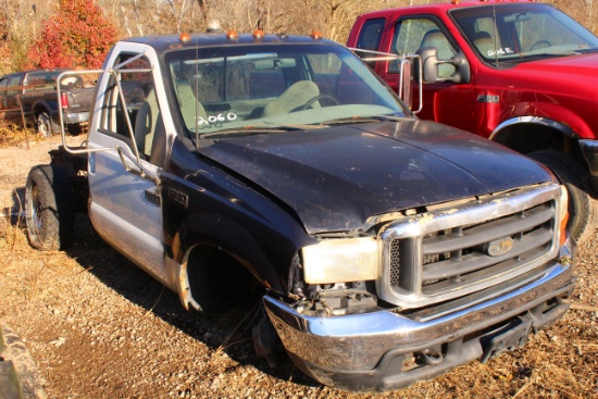 '00 FORD F-350 XLT SUPERDUTY PARTS ONLY, *TITLE*, VIN # 1FTSF31FOYEA81270