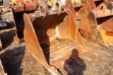 USED BUCKET FOR CAT 330